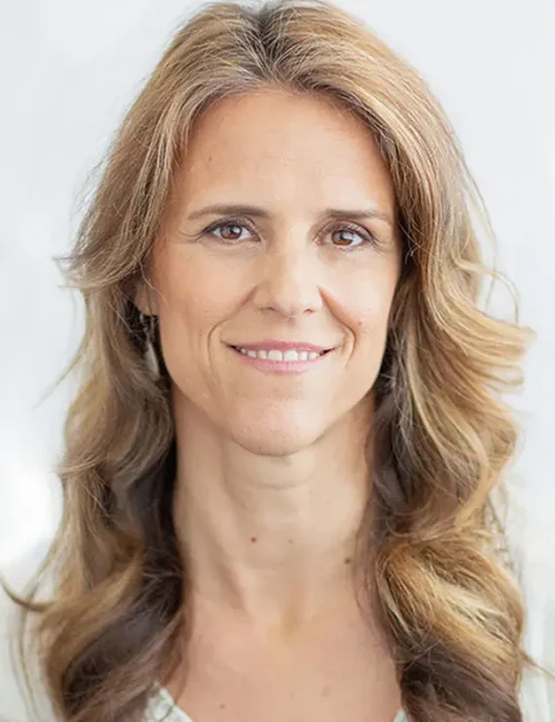 COURSE-Ena-portrait--Ena+Howard